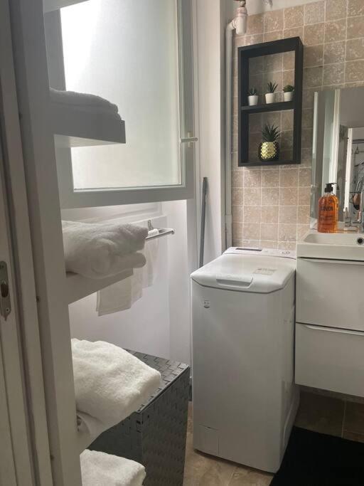 Cosy Apartment In Paris Saint-Ouen  Dış mekan fotoğraf